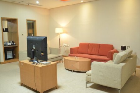 【西安路易商务酒店】地址:碑林区友谊东路33