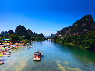 桂林旅游大約多少錢_桂林旅游團(tuán)報(bào)價(jià)_幾月份去桂林最便宜