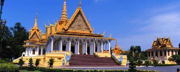 2月去柬埔寨穿什么_柬埔寨二月穿什么鞋_柬埔