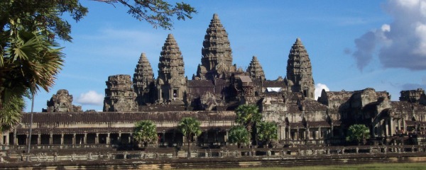 2月去柬埔寨穿什么_柬埔寨二月穿什么鞋_柬埔