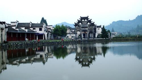 大美黄山-宏村古村落-西递美景-屯溪老街4日游火车票可选