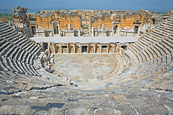 11月去土耳其穿什么_土耳其十一月穿什么鞋_