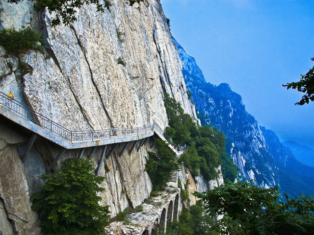 西海大峡谷栈道