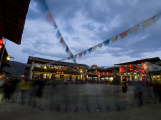 云南大理麗江旅游跟團(tuán)多少錢(qián)_云南大理麗江旅游團(tuán)報(bào)價(jià)自由行_去云南大理麗江旅游怎么走