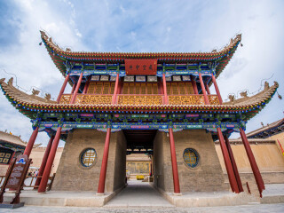 去甘肅敦煌靠譜的旅行團(tuán)_甘肅敦煌2人旅游需要多少錢_甘肅敦煌旅游需要多少錢