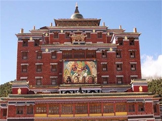 云南香格里拉旅行團(tuán)自由行_怎么去云南香格里拉旅游_云南香格里拉特價(jià)旅游團(tuán)報(bào)價(jià)