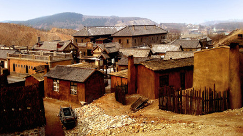 旅顺东鸡冠山-日俄监狱-清风小镇-白玉山军港1日游>追忆历史 亲感