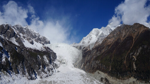 http:\/\/www.tuniu.com\/tour\/210096726