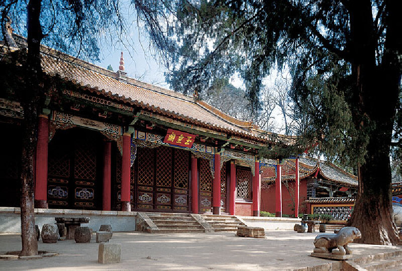 春节旅游去哪里_春节云南天气_春节云南景点