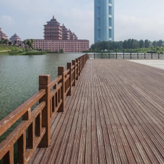 华西村