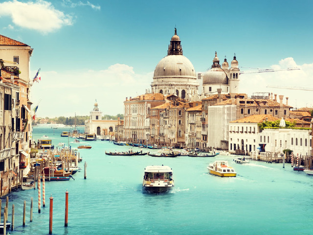 <西欧八国全景13日游