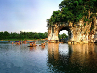 桂林陽朔旅行團_去桂林陽朔旅游怎么走_(dá)暑假桂林陽朔游價格