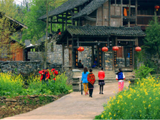 桂林陽朔自由行費用_8月桂林陽朔旅游_桂林陽朔游特價團