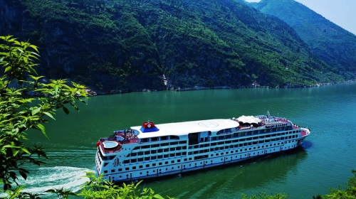 重庆-宜昌黄金系列游轮4日游 三峡 全程零购物