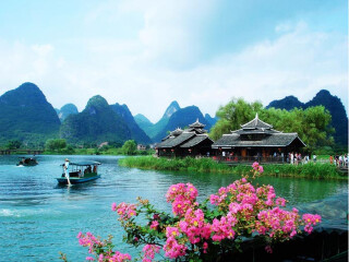 桂林旅游價(jià)格多少跟團(tuán)_桂林旅游跟團(tuán)需多少錢(qián)_桂林旅游多少錢(qián)一個(gè)人