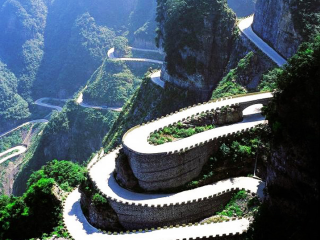 去張家界旅游要帶多少錢_張家界旅行團(tuán)_去張家界靠譜的旅行團(tuán)
