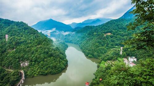天堂寨马鬃岭景区-燕子河大峡谷-飞龙峡奇幻漂