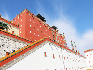 暑假東北亞布力滑雪游價格_東北亞布力滑雪最佳旅游路線_東北亞布力滑雪旅游費用