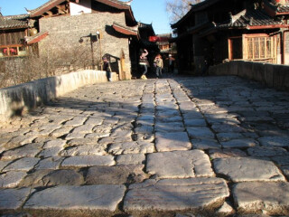 云南麗江跟團游與自由行_報團去云南麗江多少錢_云南麗江旅游要多少錢跟團