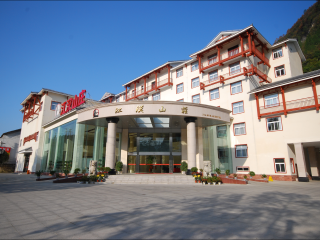 湖南張家界旅游跟團(tuán)需多少錢_湖南張家界高端品質(zhì)旅游團(tuán)_湖南張家界旅游組團(tuán)