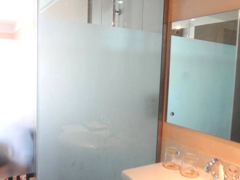 hotelPic