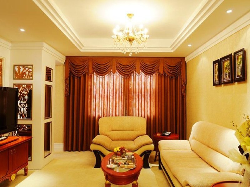 hotelPic