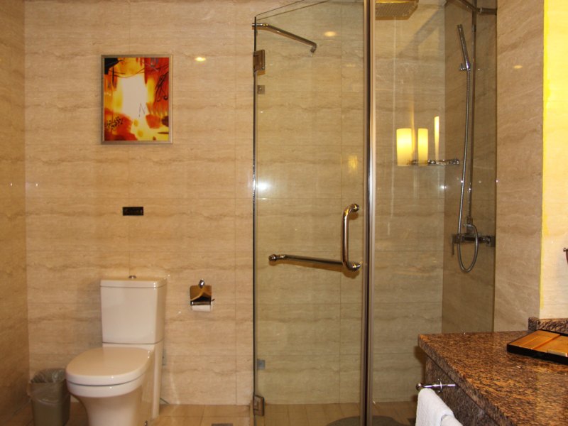 hotelPic