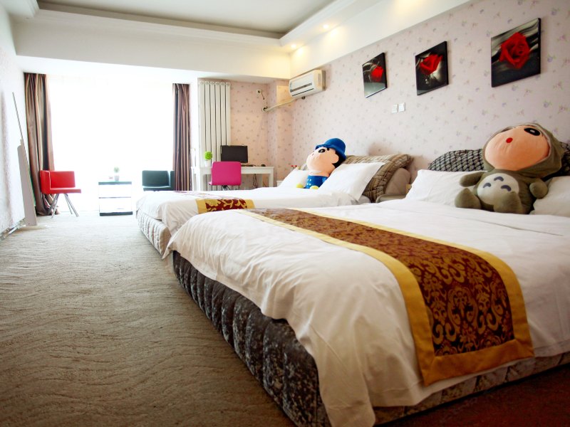 hotelPic