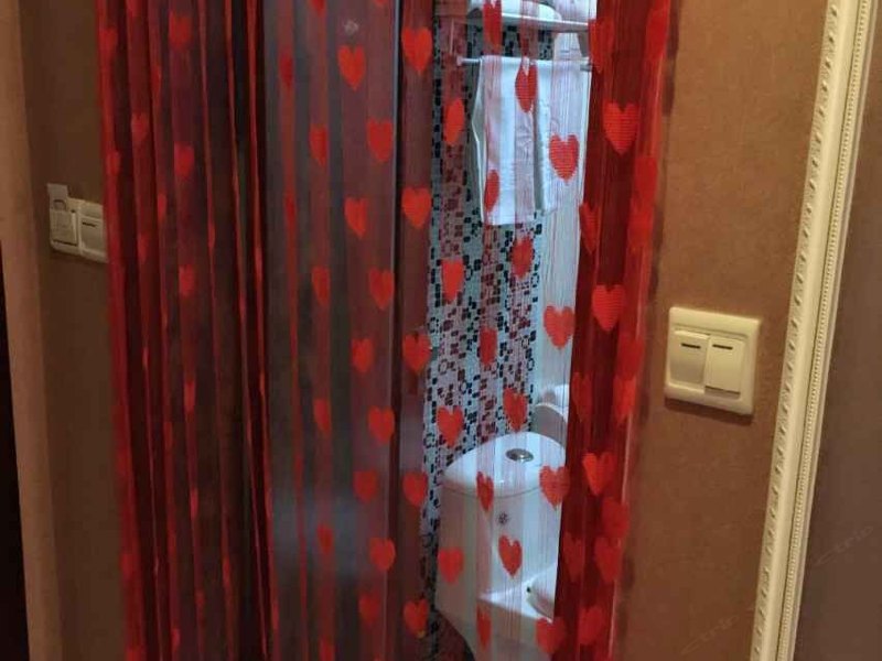 hotelPic