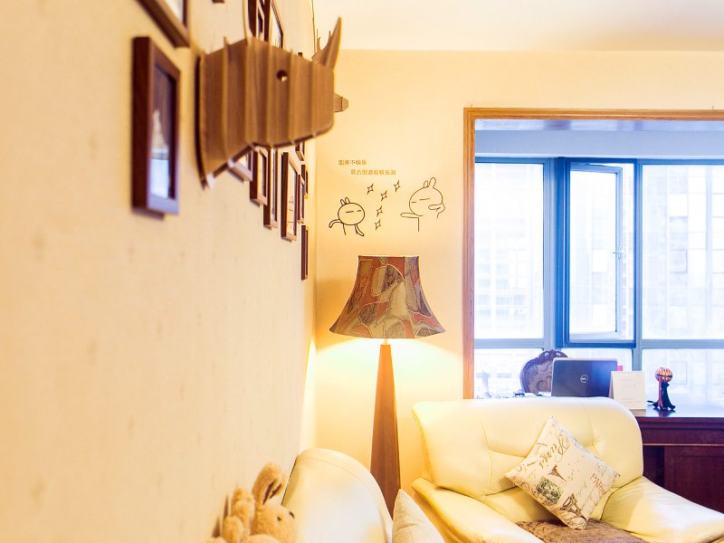 hotelPic