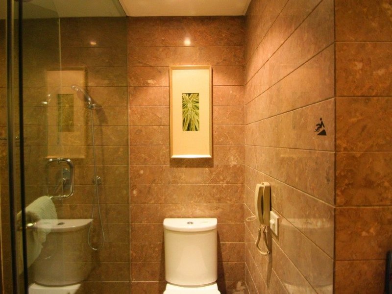 hotelPic