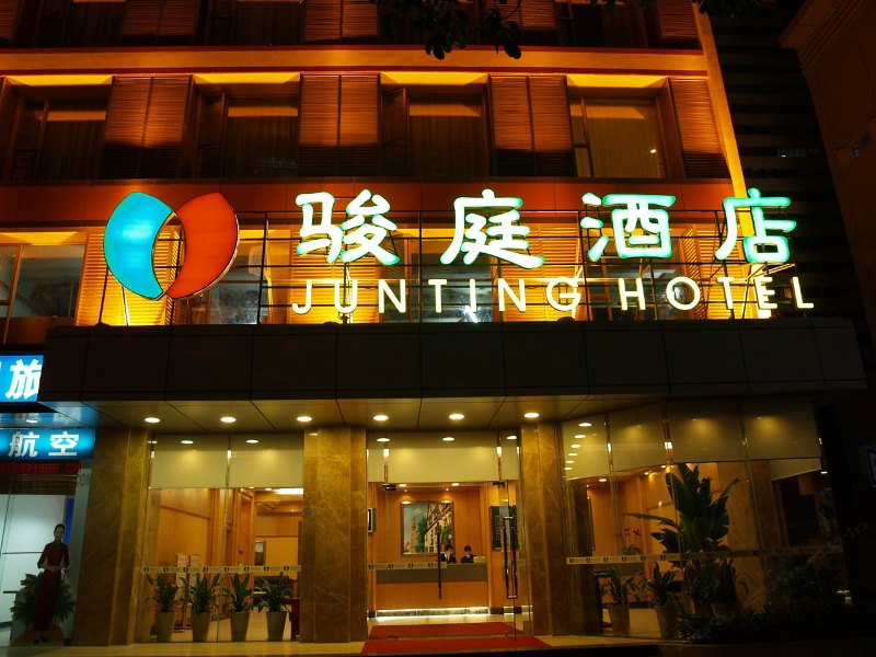 酒店外观