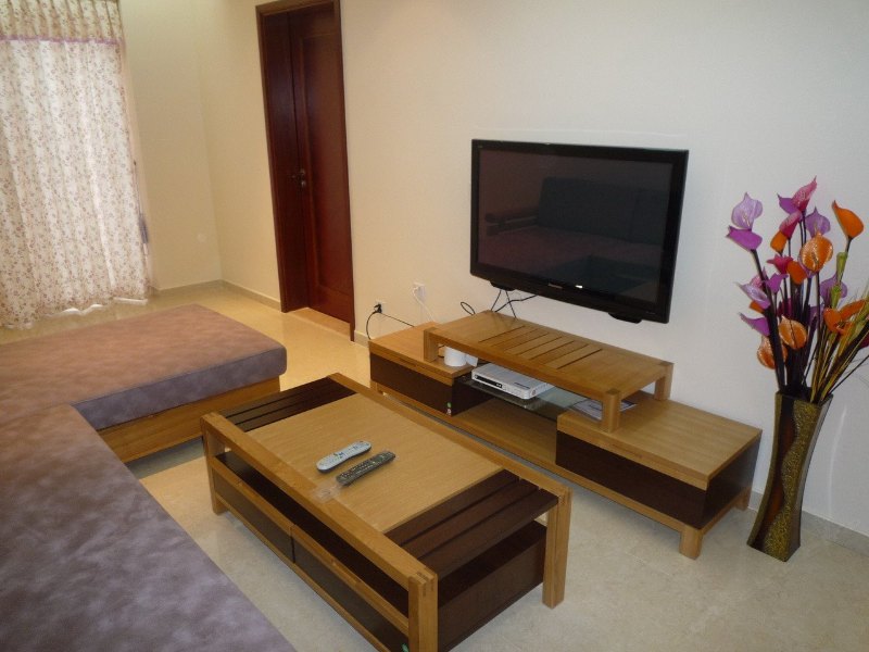hotelPic