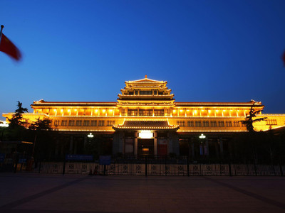 中国美术馆夜景