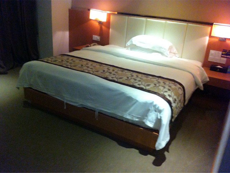 hotelPic
