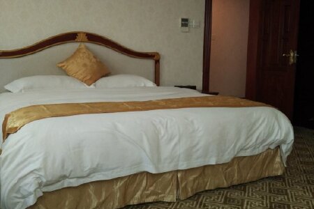 【河源皇廷大酒店】地址:源城区源城区红星路