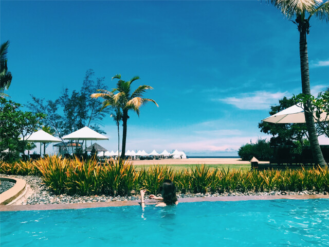 http:\/\/www.tuniu.com\/tour\/210437905