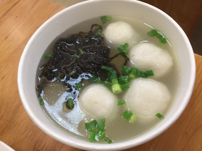 两孩子游厦门
