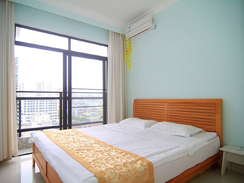 hotelPic