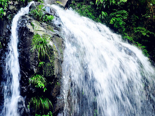 藏龙百瀑-浙北大峡谷漂流2日游>端午首发 刺激皮筏漂流 门票全含0购物