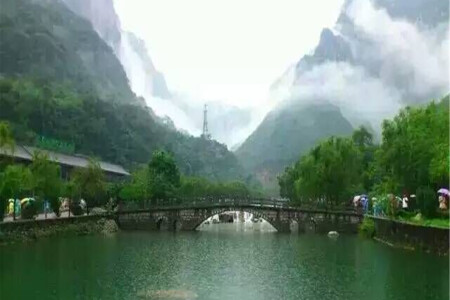 <云台山1日游>三环内上门接，不进店，焦作云台山风景名胜区，红石峡，潭瀑峡，猕猴谷，含景区内交通车，专业导游讲解