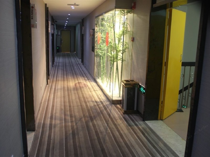 酒店大堂