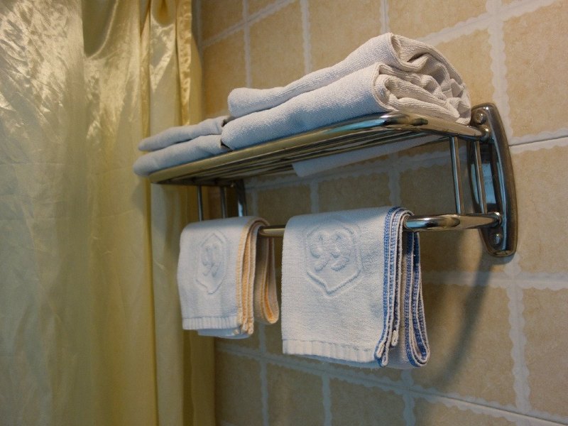 hotelPic