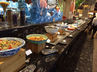 连住2晚不挪窝,赠高尔夫体验券,含2顿酒店自助早餐