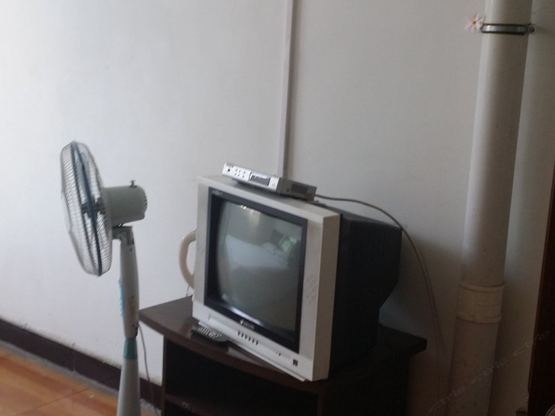 hotelPic