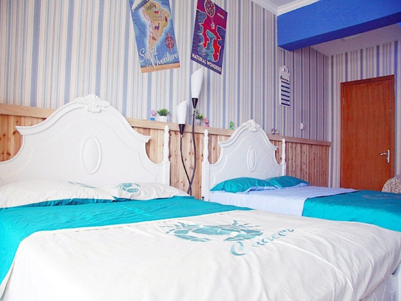 hotelPic