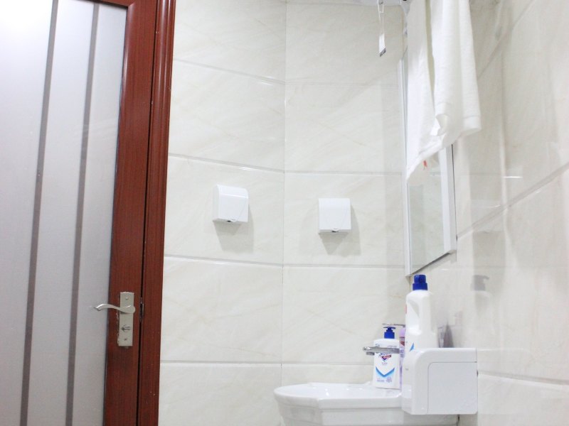hotelPic