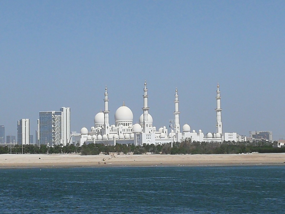 迪拜-沙迦-阿布扎比4晚6日游 EK早航班\/伊朗小