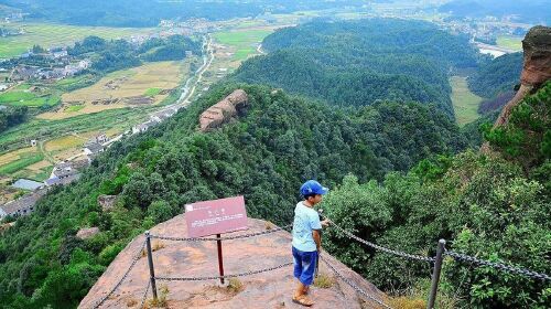  浏阳石牛寨-帐篷露营自驾2日游>登长沙最险峰