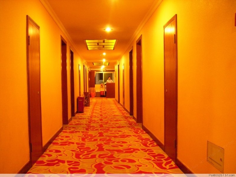 hotelPic
